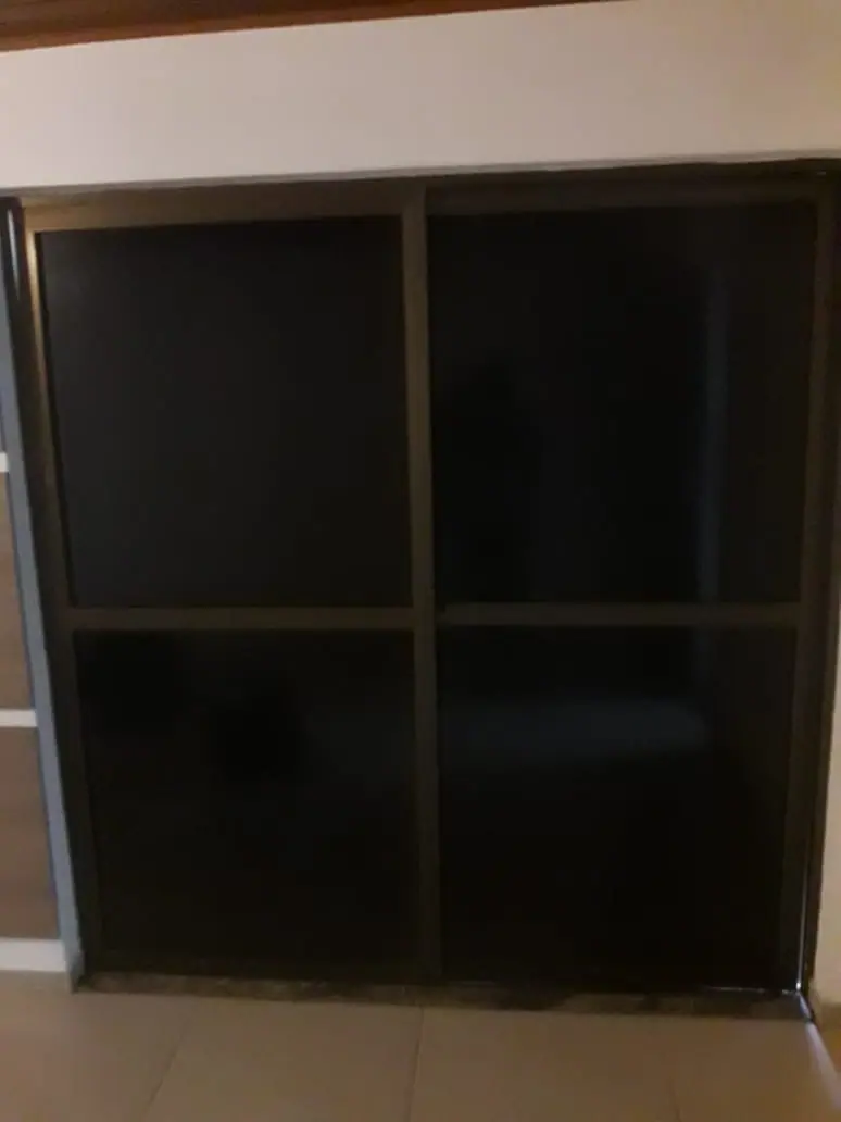 Película Blackout: trabalho com película