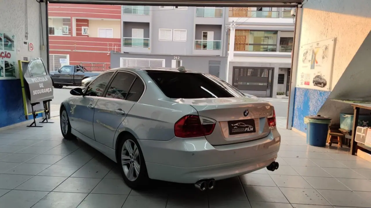 Película Automotiva em BMW