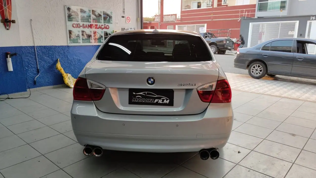Película Automotiva em BMW