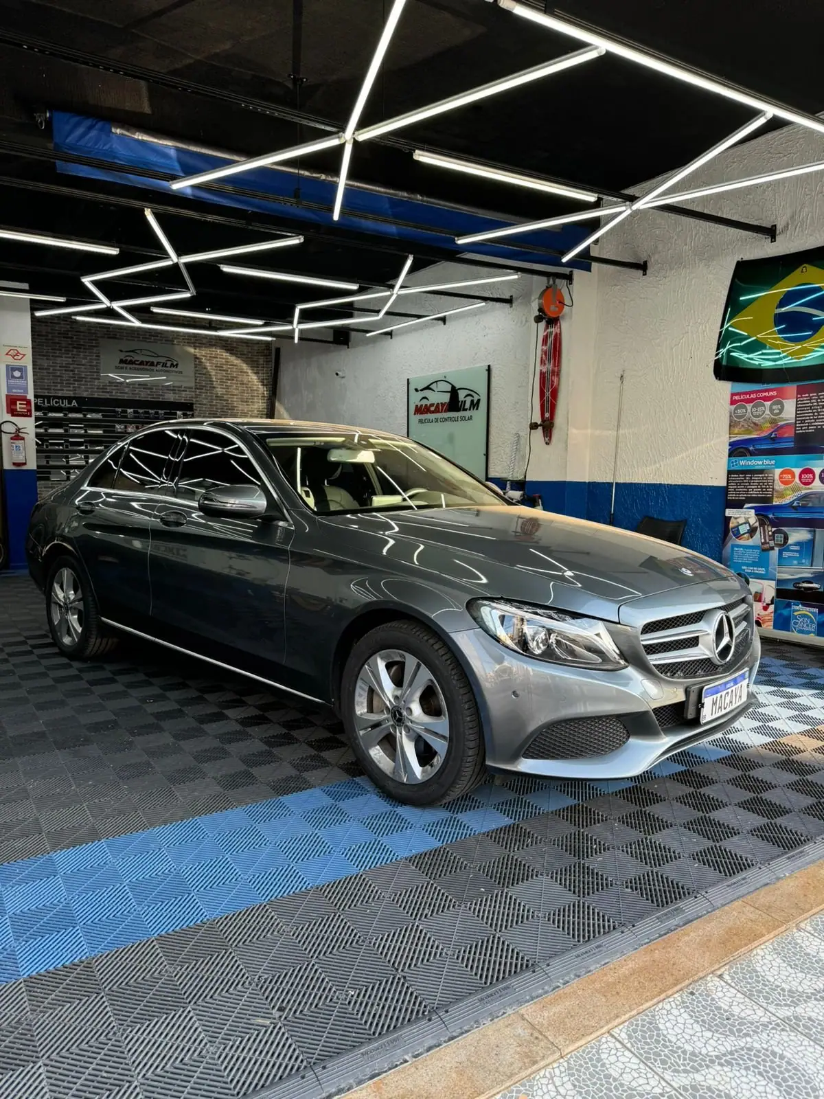 Insulfilm Automotivo: trabalho com película