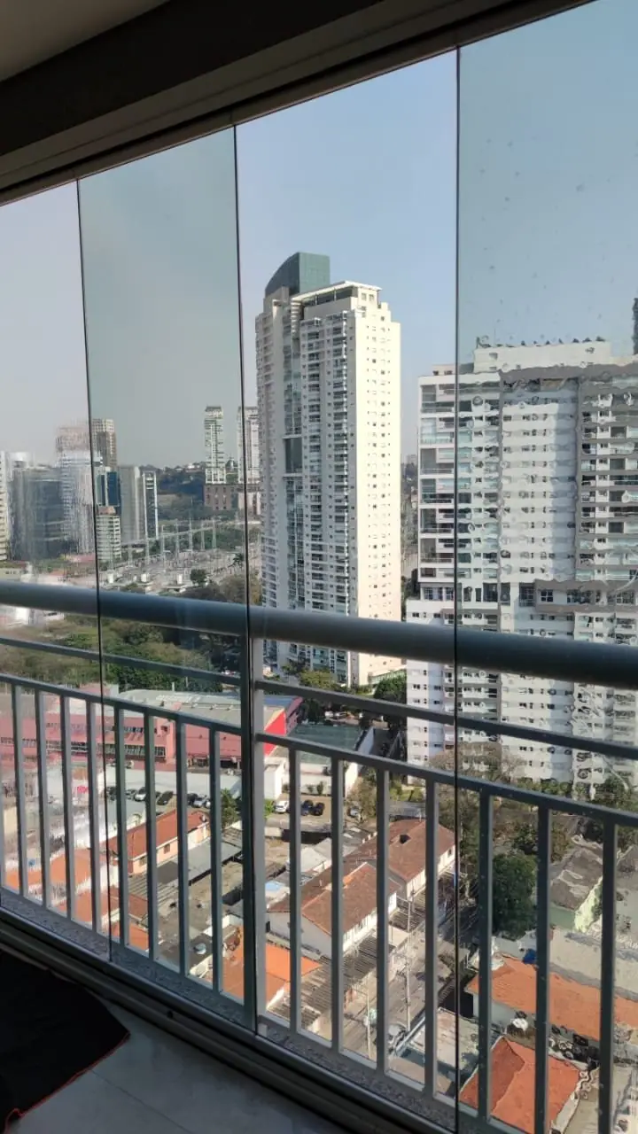 Película em Varanda – Redução de Calor