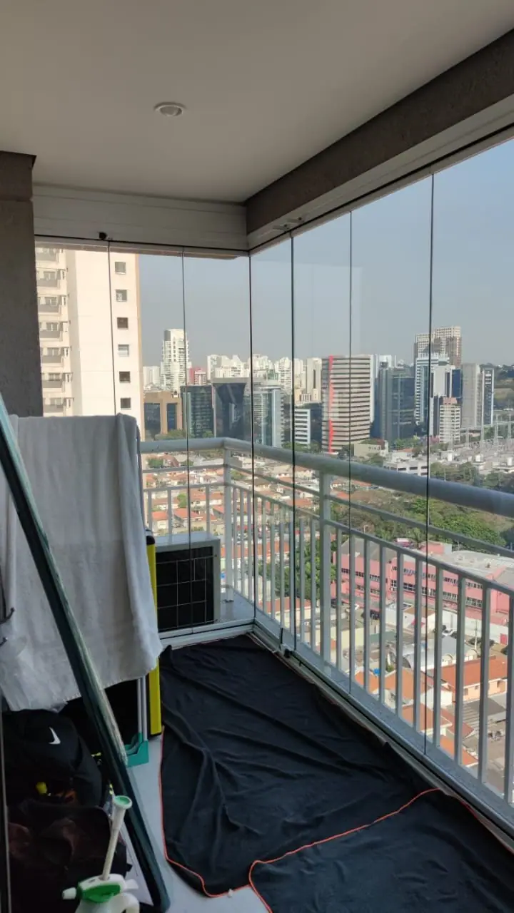 Película em Varanda – Redução de Calor